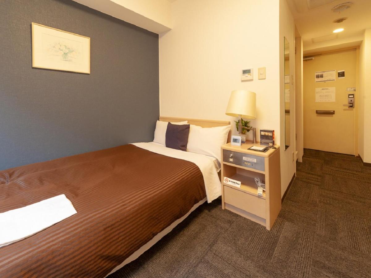Hotel Livemax Budget Shinbashi Токіо Екстер'єр фото