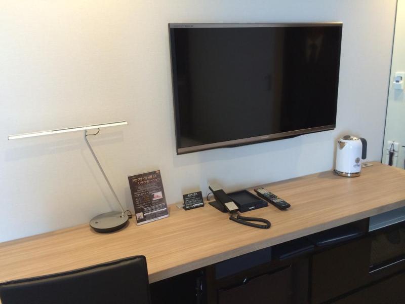 Hotel Livemax Budget Shinbashi Токіо Екстер'єр фото